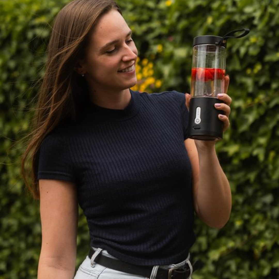 Portable Smoothie Maker with 6 Powerful Blades - BlendEase Pro