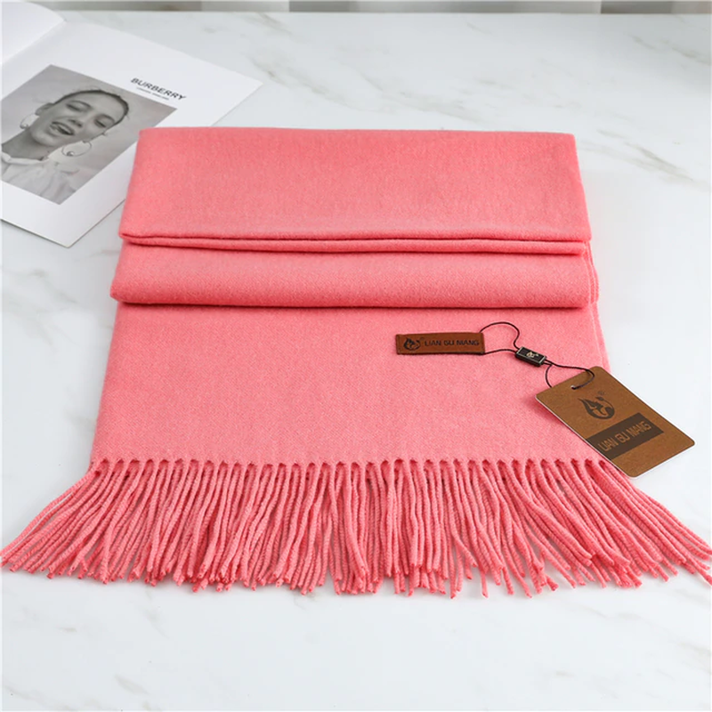 Cosy Chic Scarf - Warm and Stylish