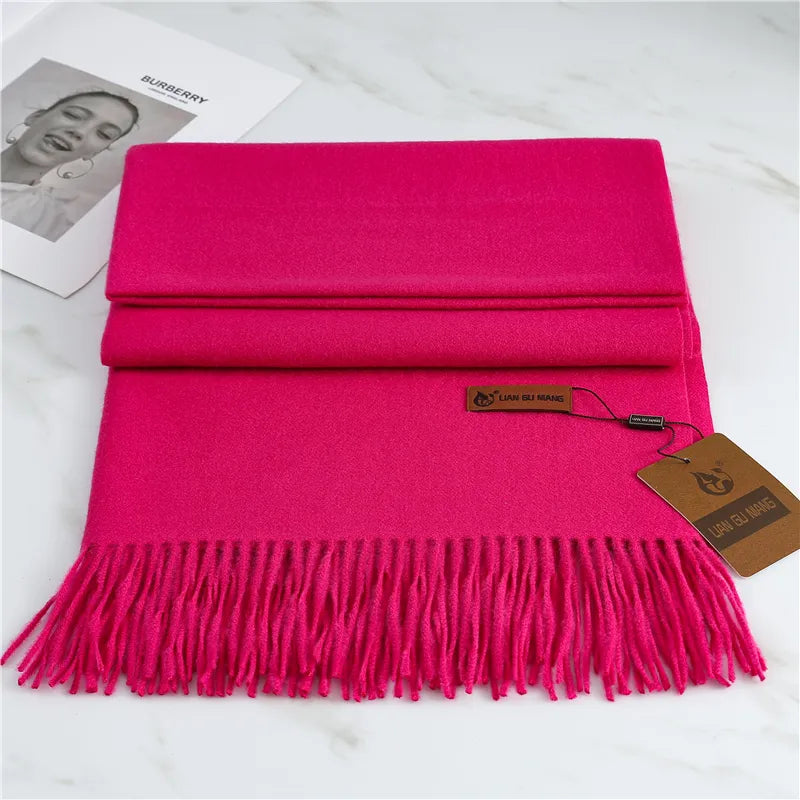 Cosy Chic Scarf - Warm and Stylish