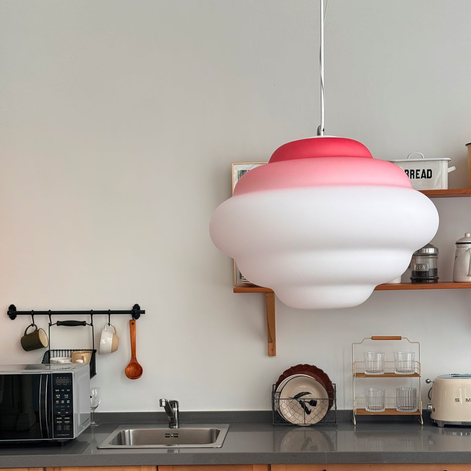 Pendant Light with Gradient and Soft Light Distribution - Aérola