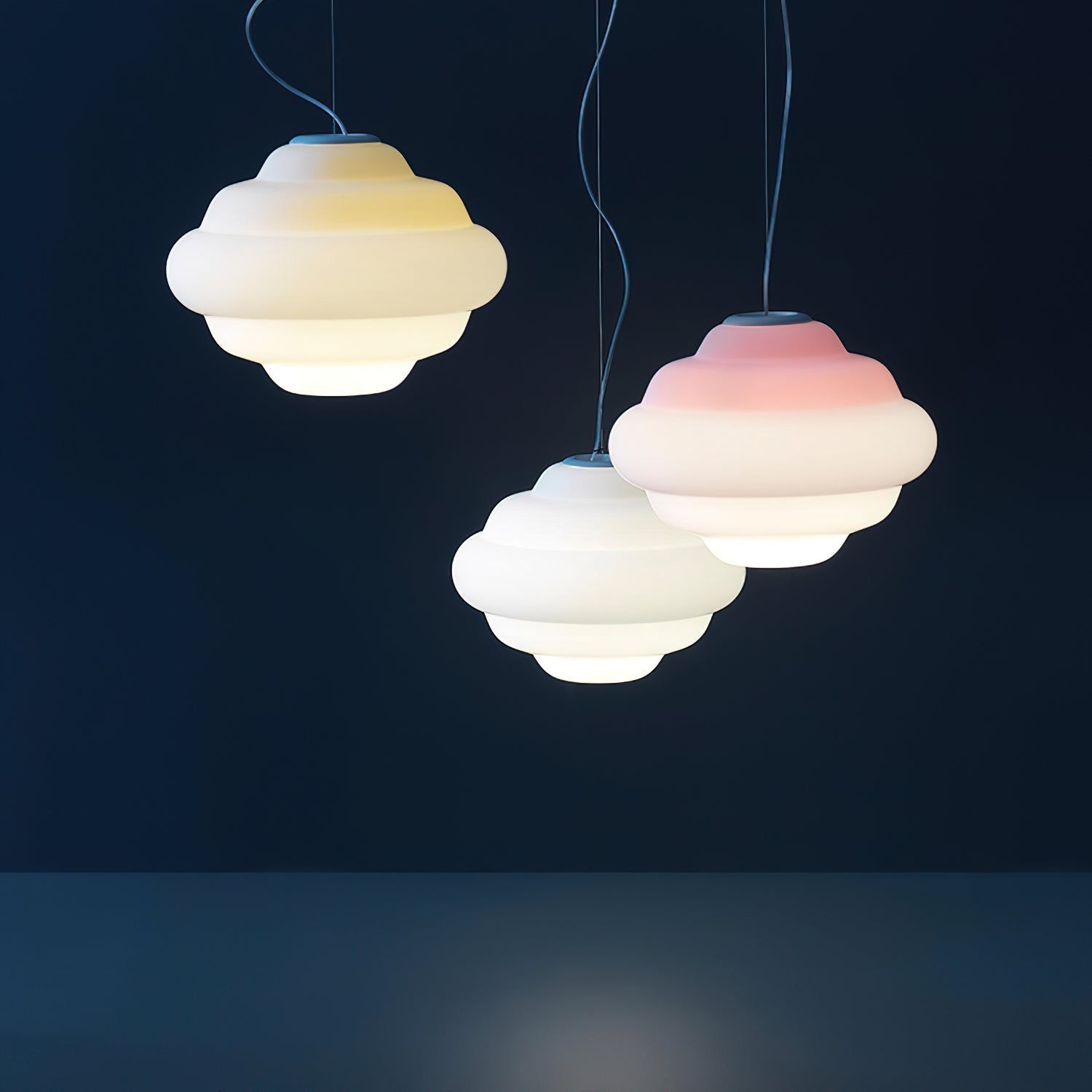 Pendant Light with Gradient and Soft Light Distribution - Aérola