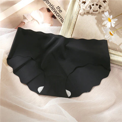 SilkAlign Premium Seamless Underwear | Soft, breathable, and invisible comfort