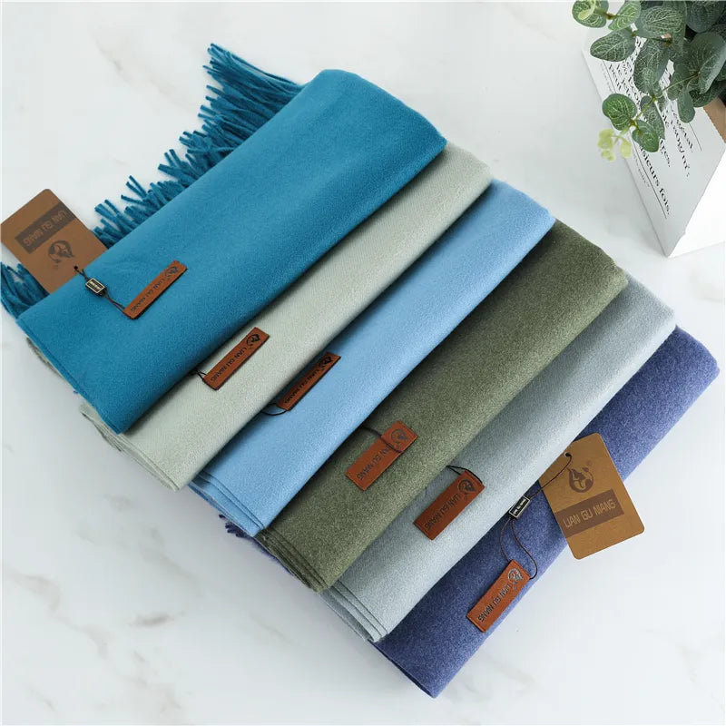 Cosy Chic Scarf - Warm and Stylish