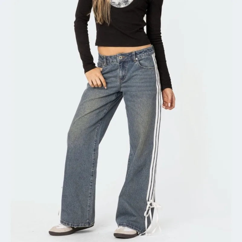 Wide Autumn Jeans with Stripes and Lacing - Mila
