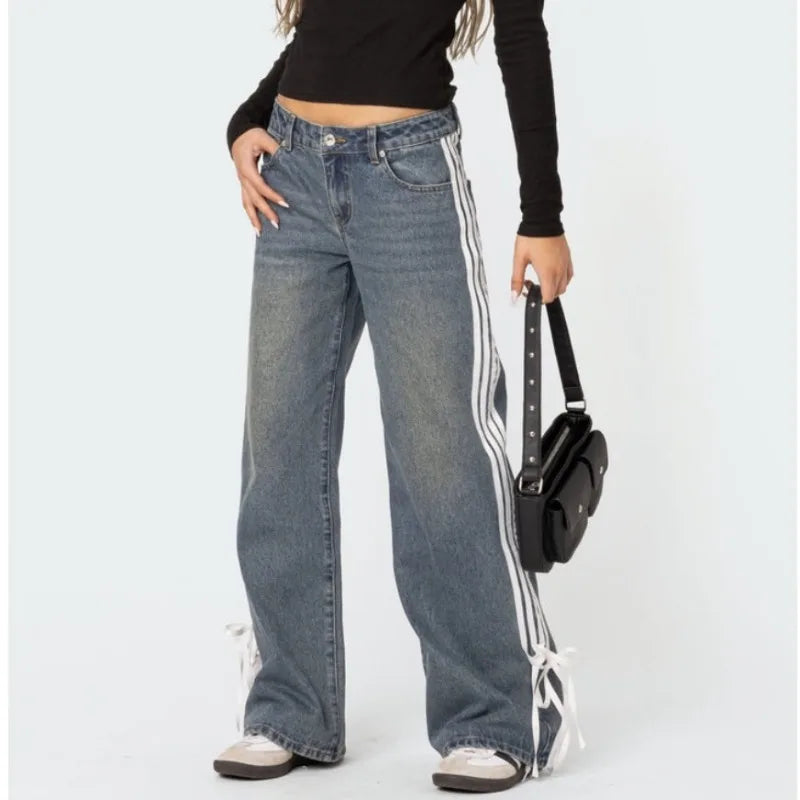 Wide Autumn Jeans with Stripes and Lacing - Mila