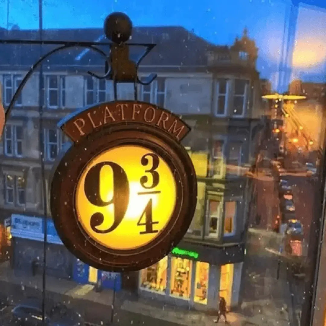 Magical Platform 9¾ Wall Lamp - LumosWall