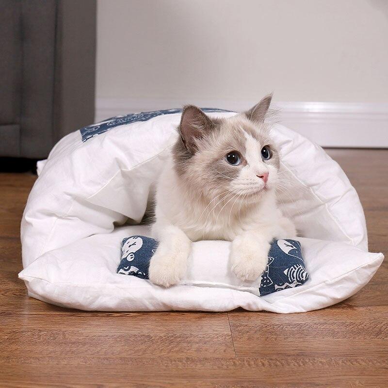 Winter Cat Sleeping Bag – SnugKitty Frost Magic