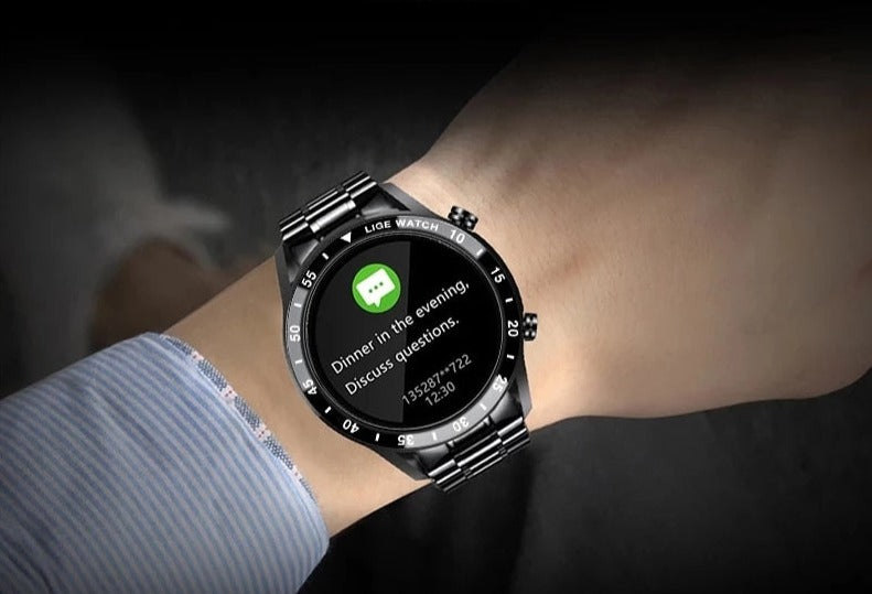 Luxe SmartWatch 4G – Elegant and Connected Style with Calling and Connectivity
