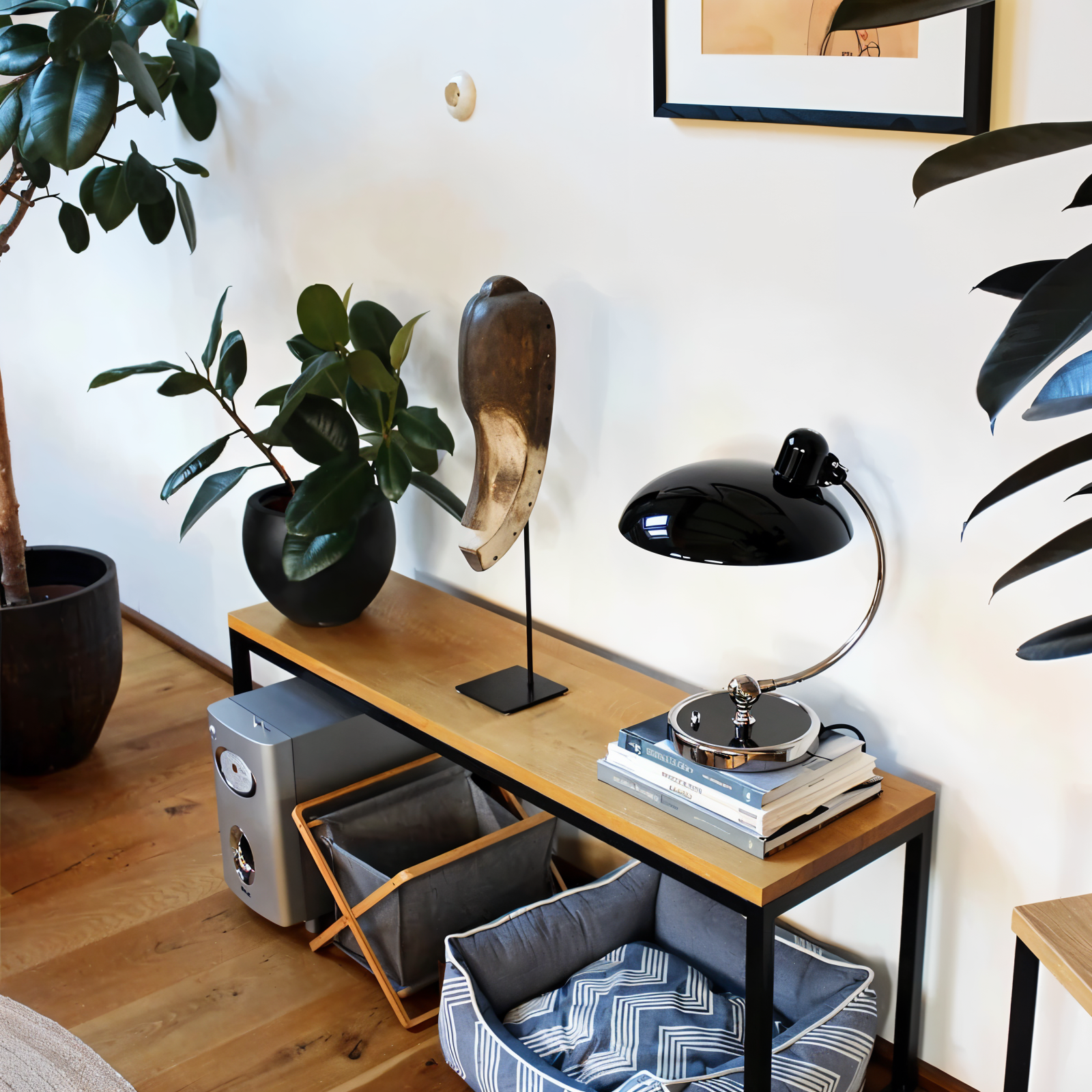 Adjustable Vintage Desk Lamp in Iron – Virella