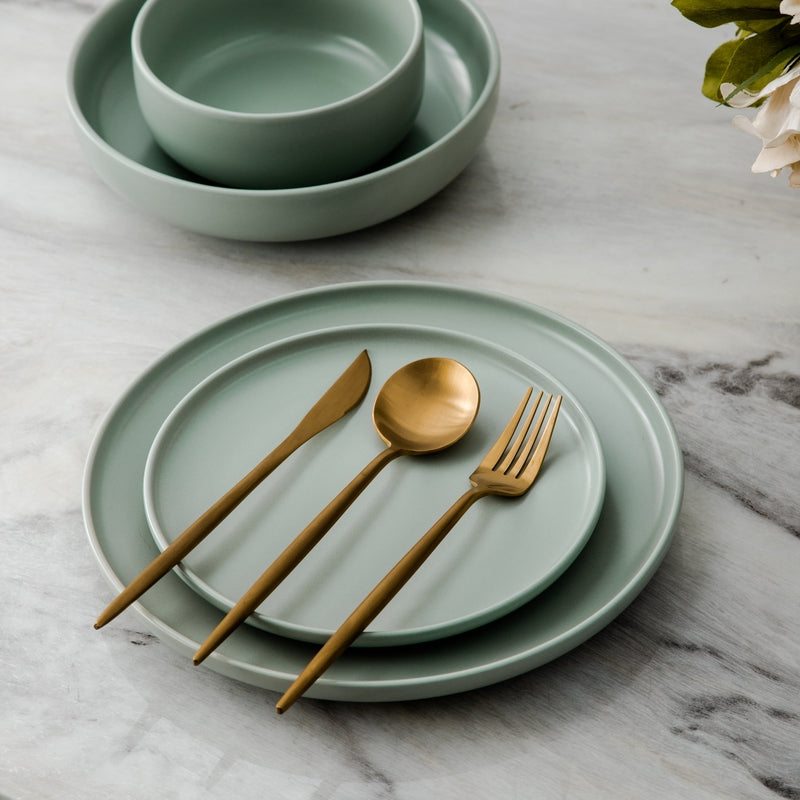 Minimalist Cutlery for Modern Tables - PureSet