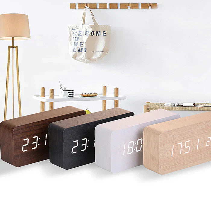 Smart Digital Clock with Voice Control – Lighting and Temperature Display