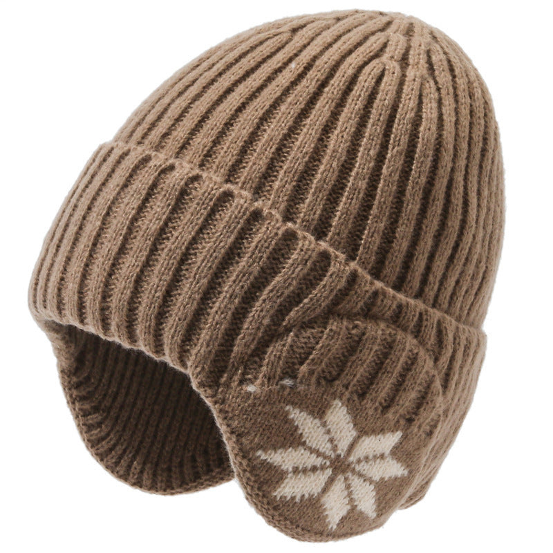 Eskimo Winter Hat – Warm Ear Flaps and Plush Lining – Knitted for Cold Days