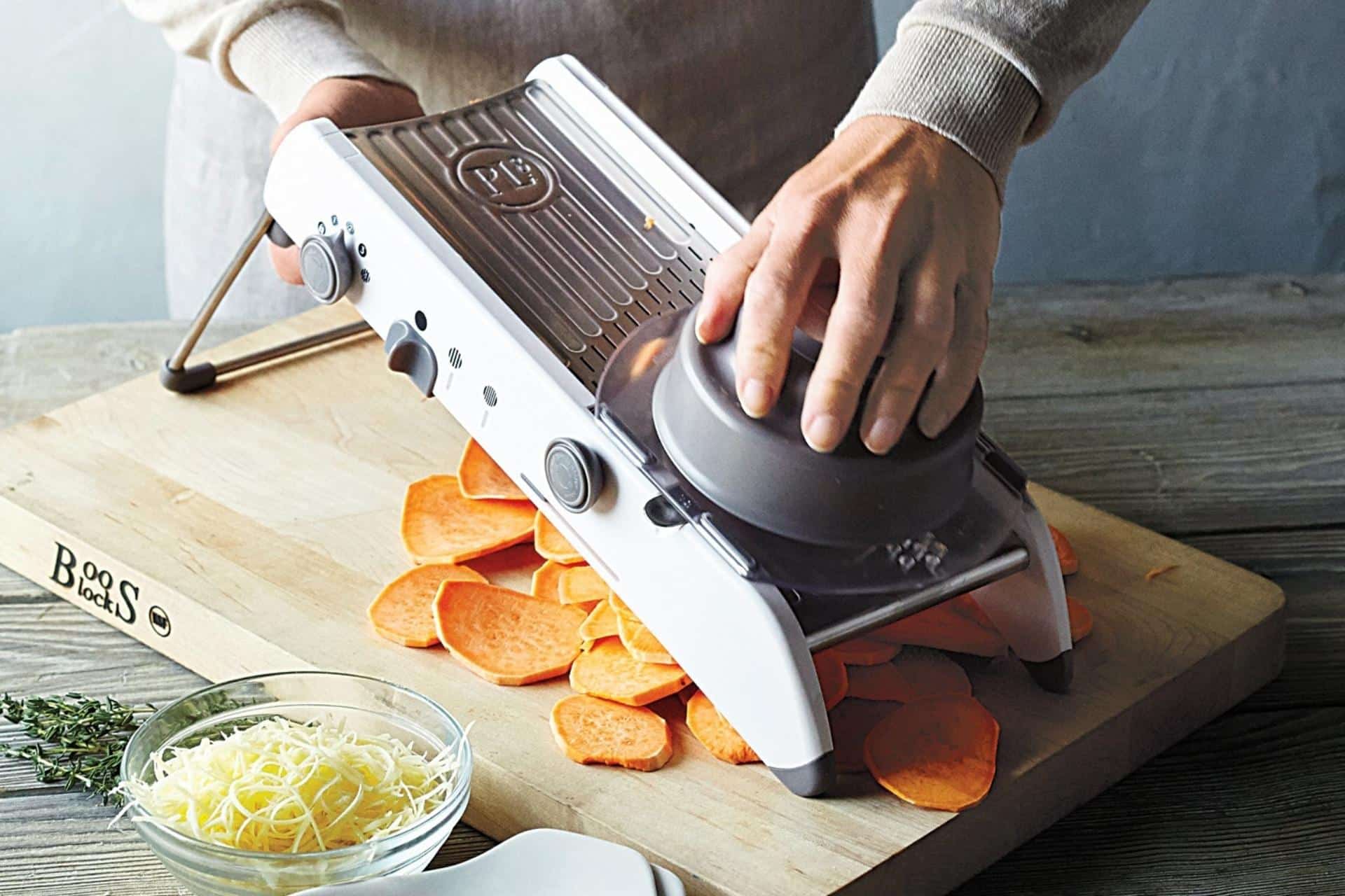 Mandoline Vegetable Slicer – Professional Grater with Adjustable 304 Stainless Steel Blades