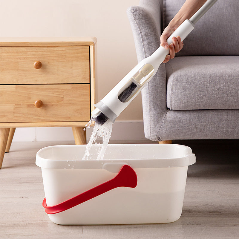 Easy-Squeeze Butterfly Mop – GlidePro