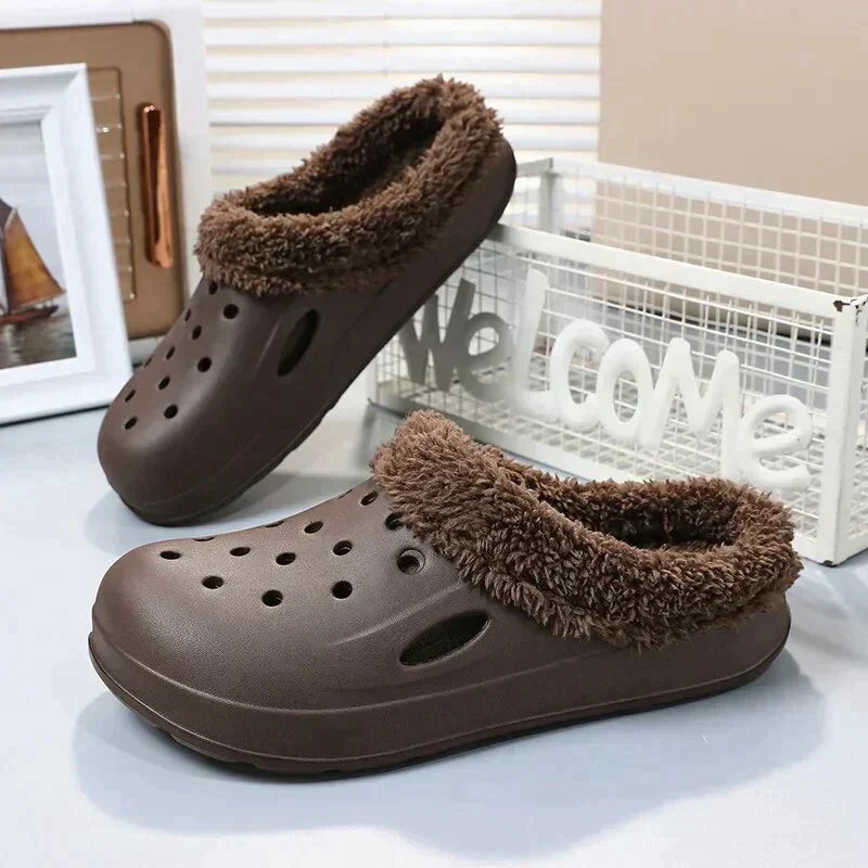 Unisex Slippers for Indoor and Outdoor Use - ALBERT