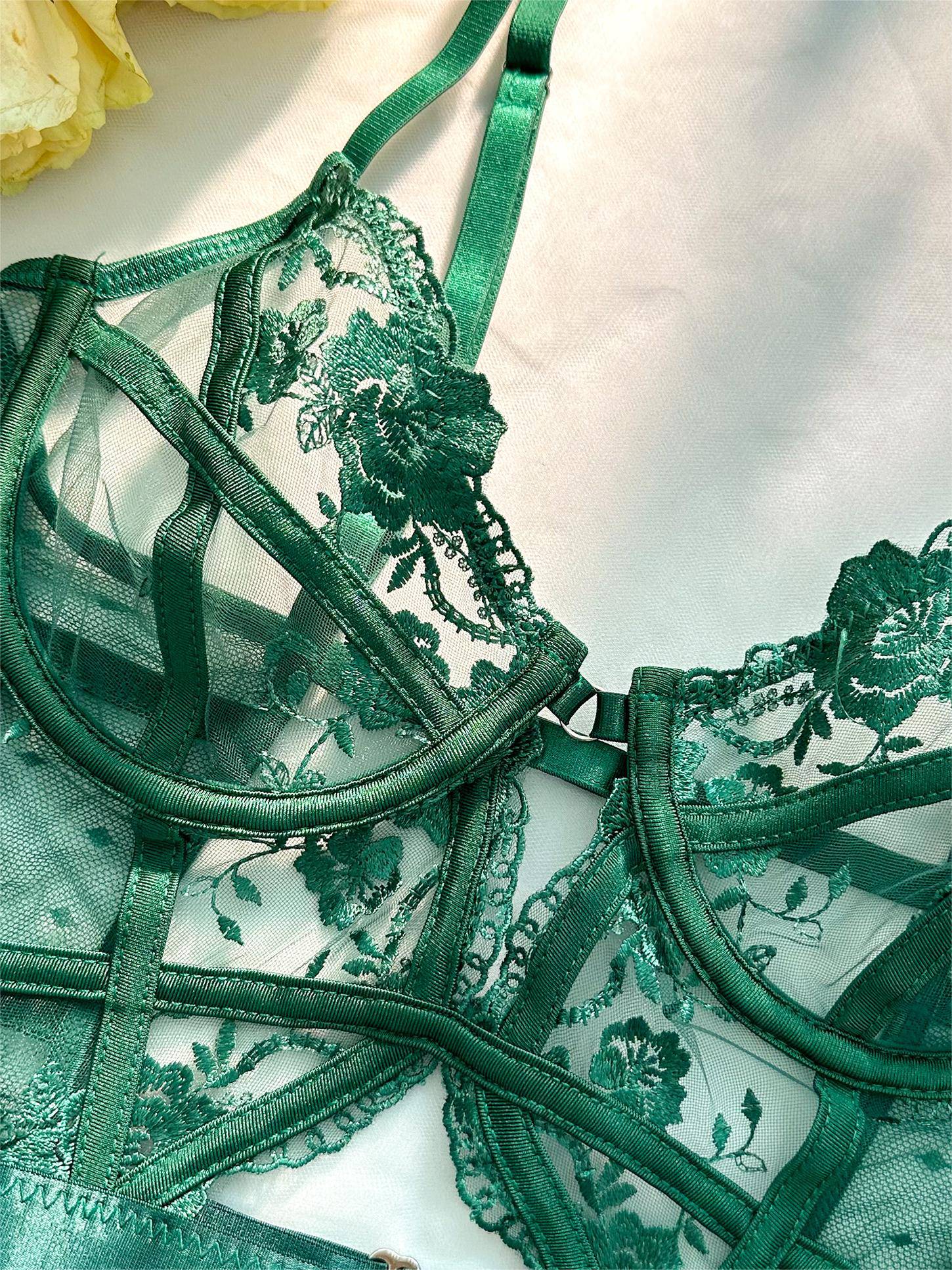 Green Lace Body Lingerie with Underwire