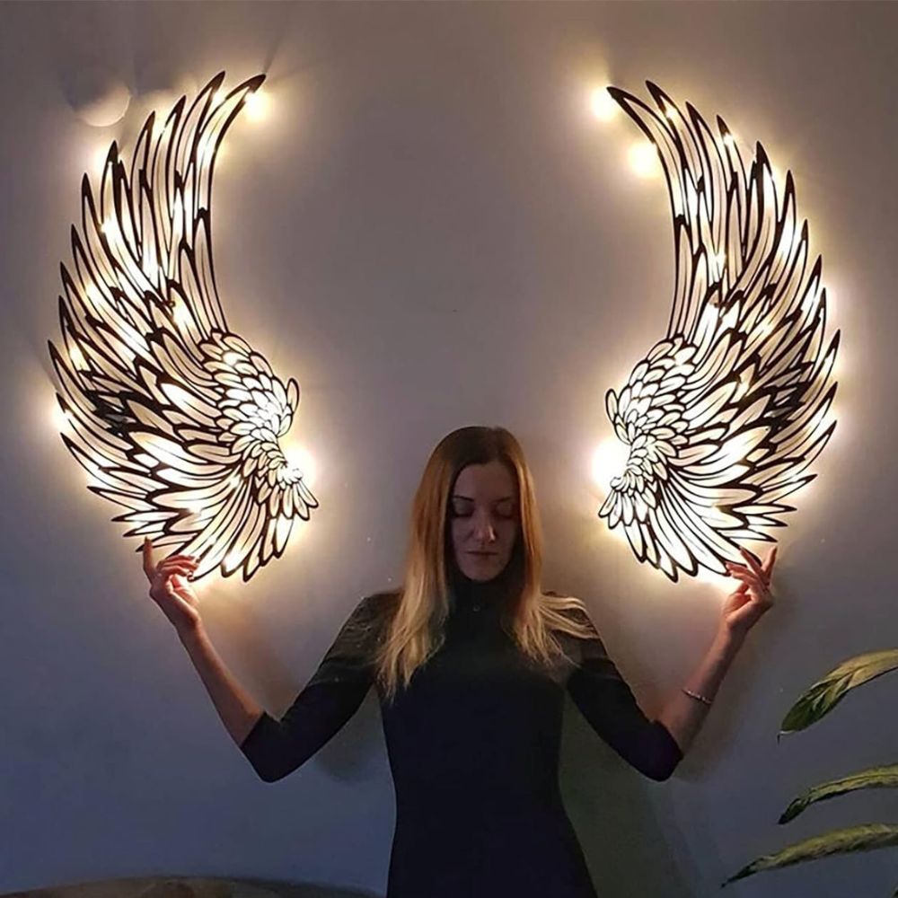 Angel Wings Wall Art with LED Lighting - Magical Atmosphere for Your Interior