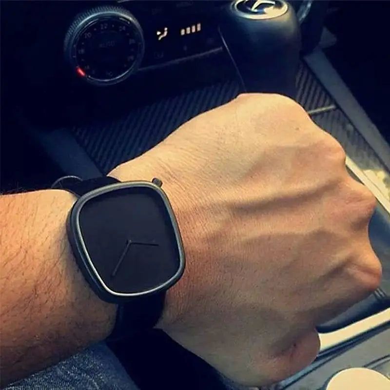 Minimalist Men's Watch – Stylish and Subtle