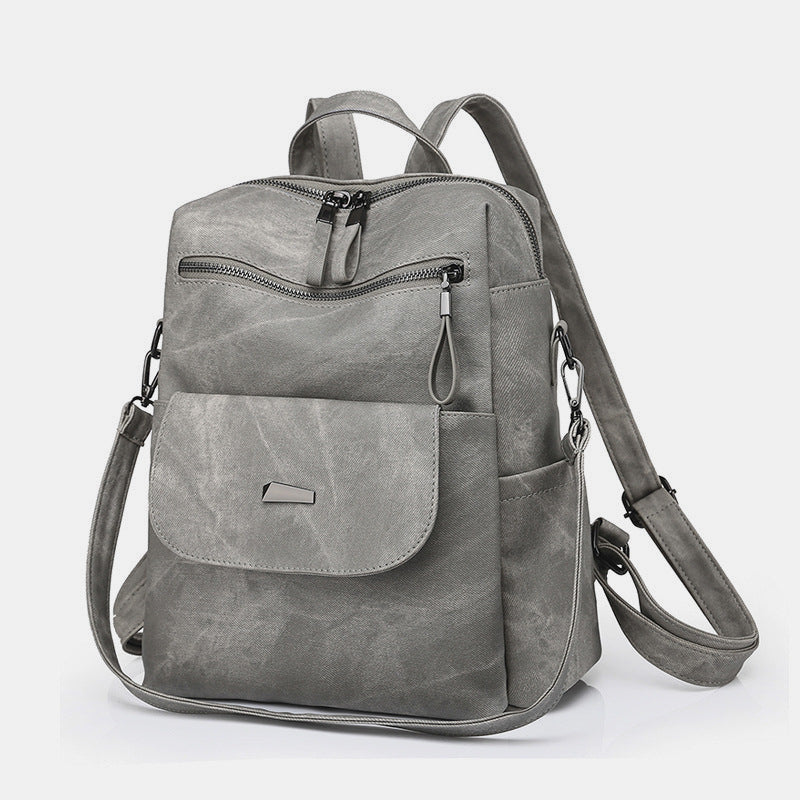 Modern Minimalist Backpack – For the Style-Conscious Explorer