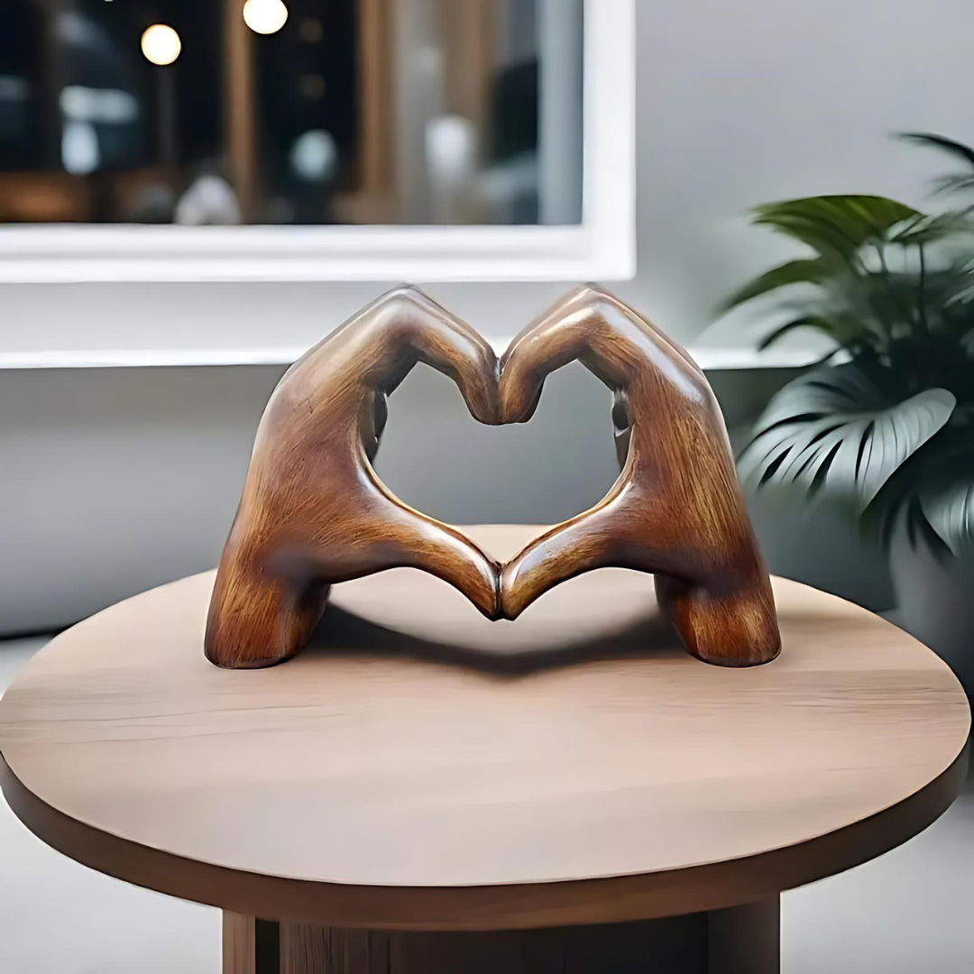 Heart-Shaped Sculpture: Modern Art with a Romantic Touch