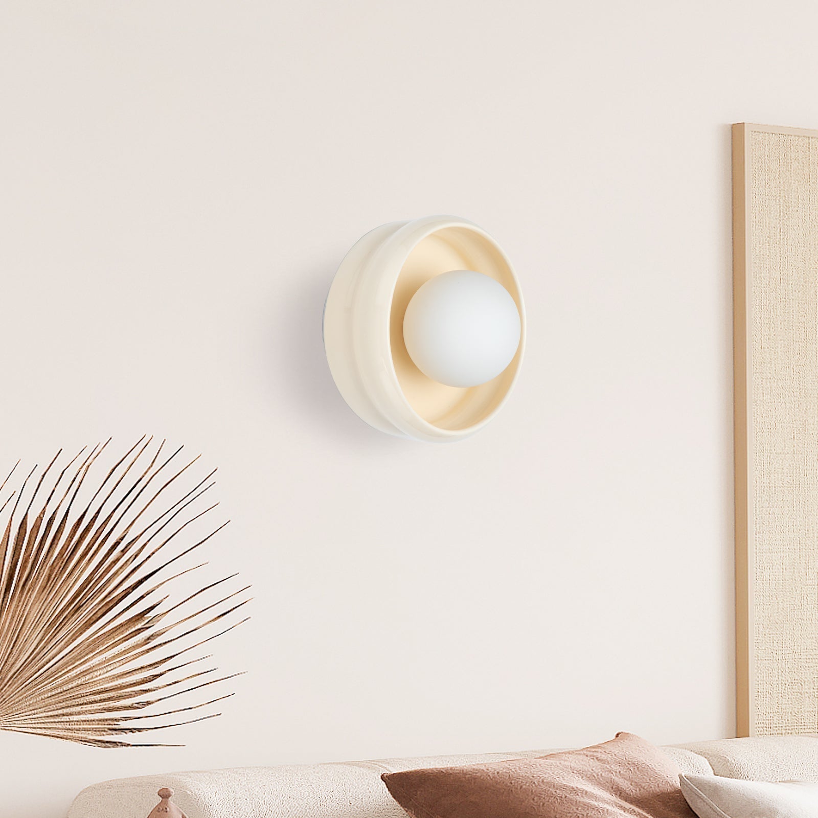 Round Ceramic Wall Light – Circo