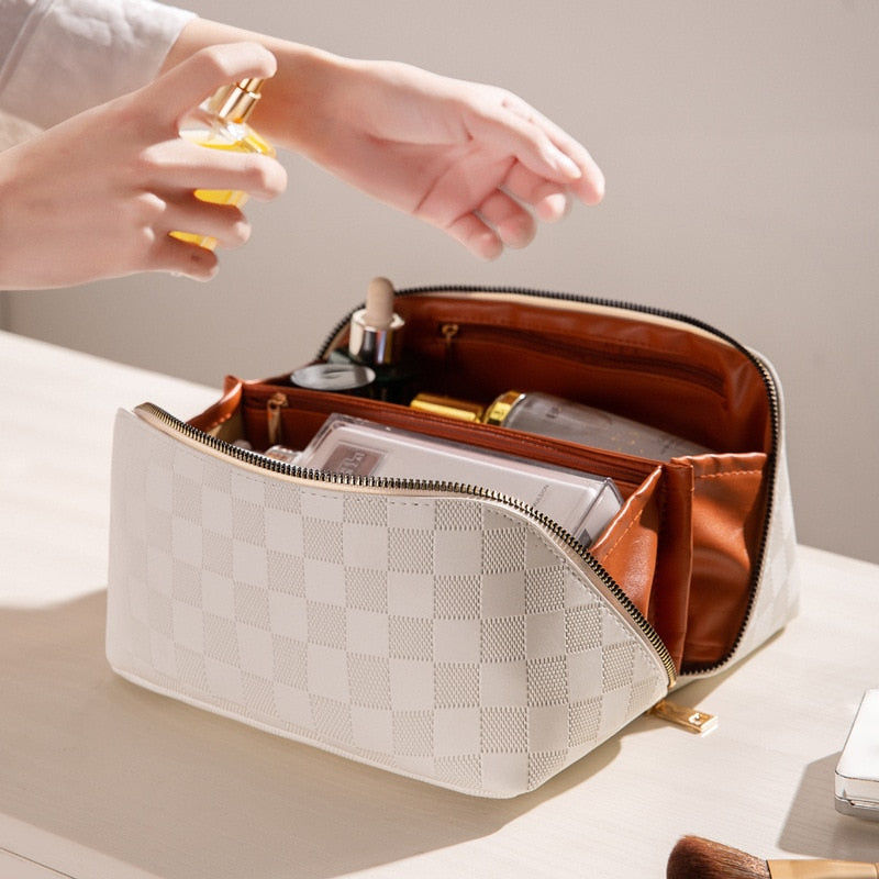Sandsberg | Luxury Checkered Make-up Cosmetic Bag