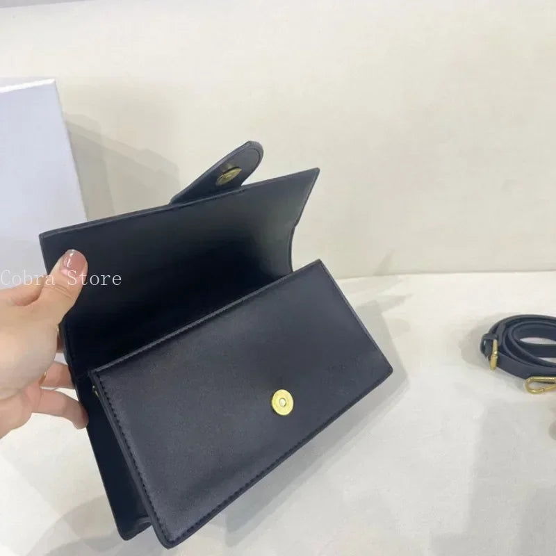 Luxeva Women's PU Leather Handbag Trendy Crossbody Shoulder Bag Organizer | Handbag | Luxury Handbag High-Quality PU Leather Fashion & Style