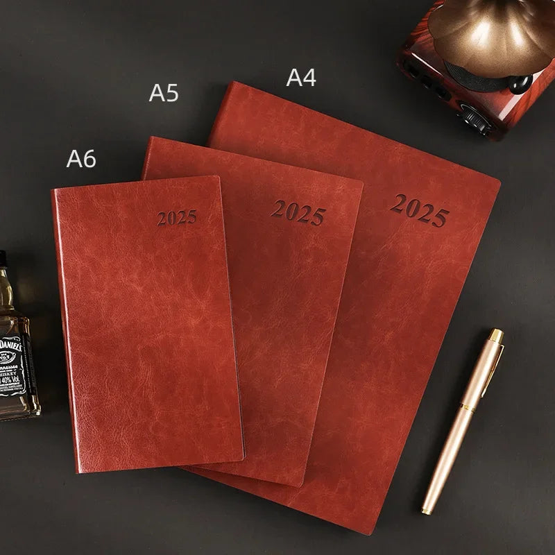 A4 Soft Leather Planner 2025/2026 | Diary | Notebook with Year Calendar and Efficient Planning