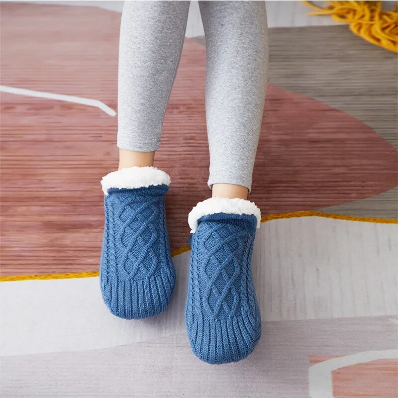 CashmereCozy Winter Socks | Insulated Cashmere Footwear for Maximum Comfort