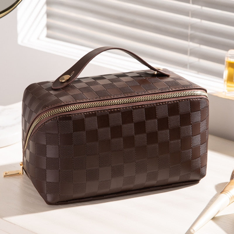 Sandsberg | Luxury Checkered Make-up Cosmetic Bag