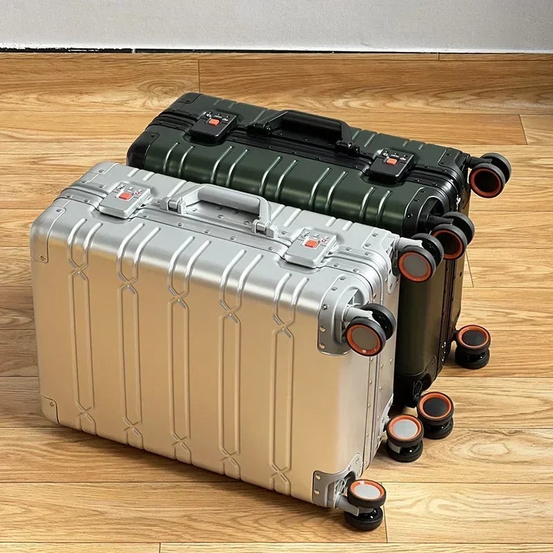Aluminium-Magnesium Suitcase – Vienna Voyager