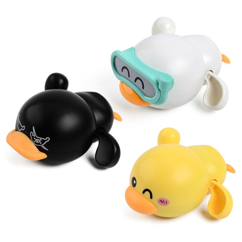 DuckPlay - Set of 3 Self-Swimming Rubber Ducks