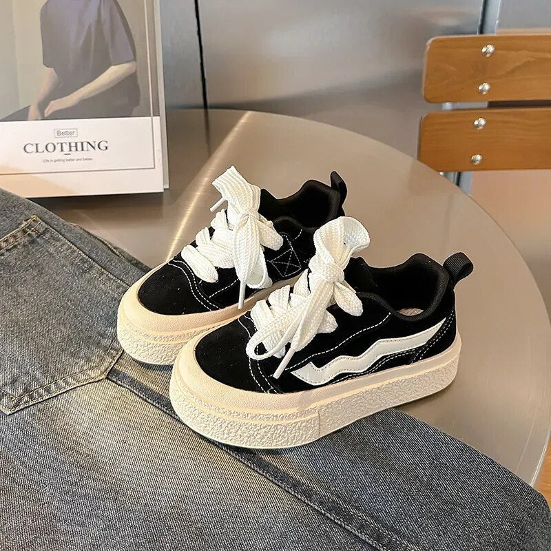 Playful Kids' Sneakers - Comfort and Style for Every Step