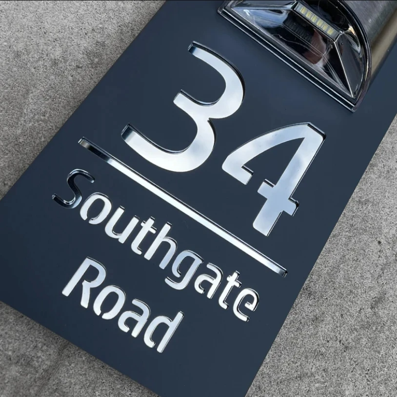 BrightHouse Solar House Number Sign - Illuminated and Sustainable Sign for Your Home