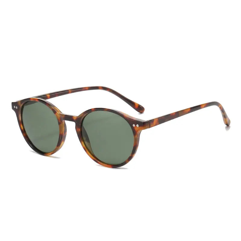 Retro Round Polarised Sunglasses - SunnyStyle Summer 2025