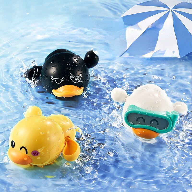 DuckPlay - Set of 3 Self-Swimming Rubber Ducks