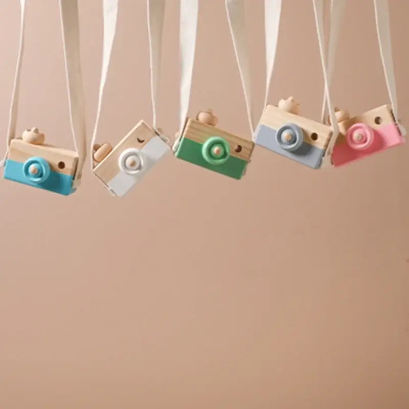 Creative Wooden Camera – For the Little Explorer