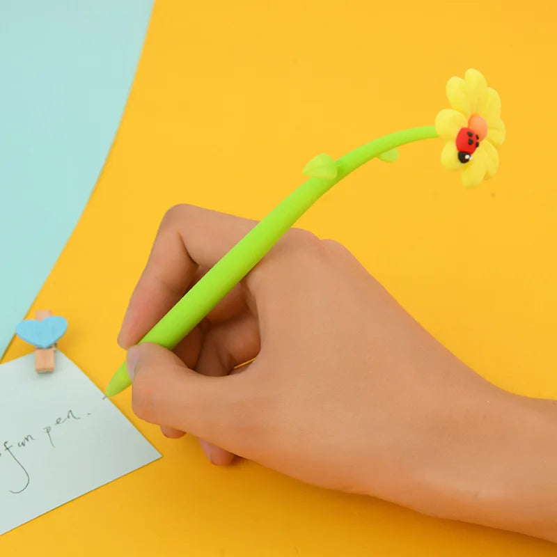 3x flower-shaped gel pens | Pens | Kawaii stationery for children or as prizes
