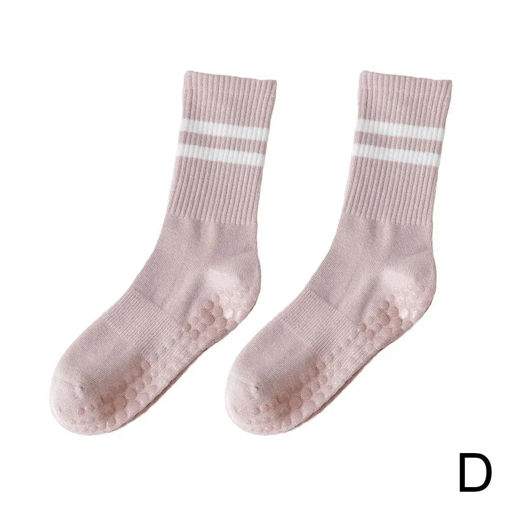 Anti-Slip Mid-Tube Sports Socks for Fitness and Yoga - GripFit