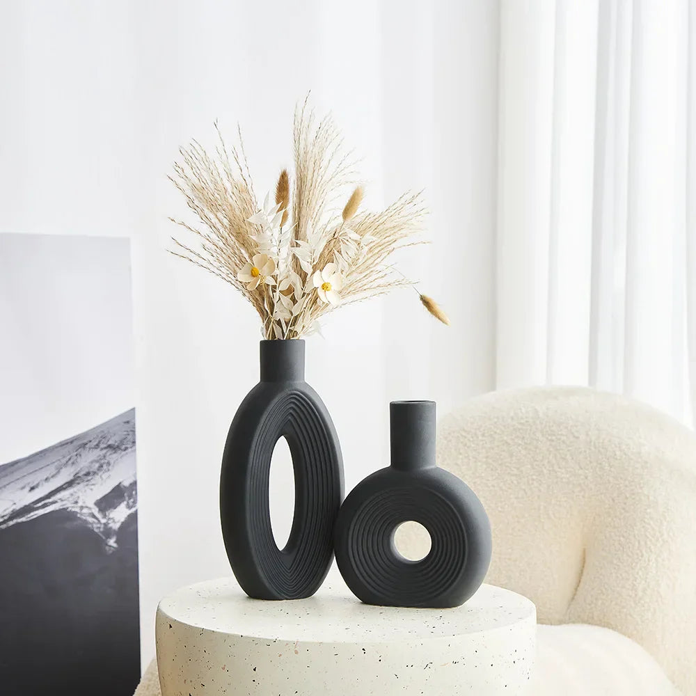 Modern Sculptural Vases - Elegant and Minimalist