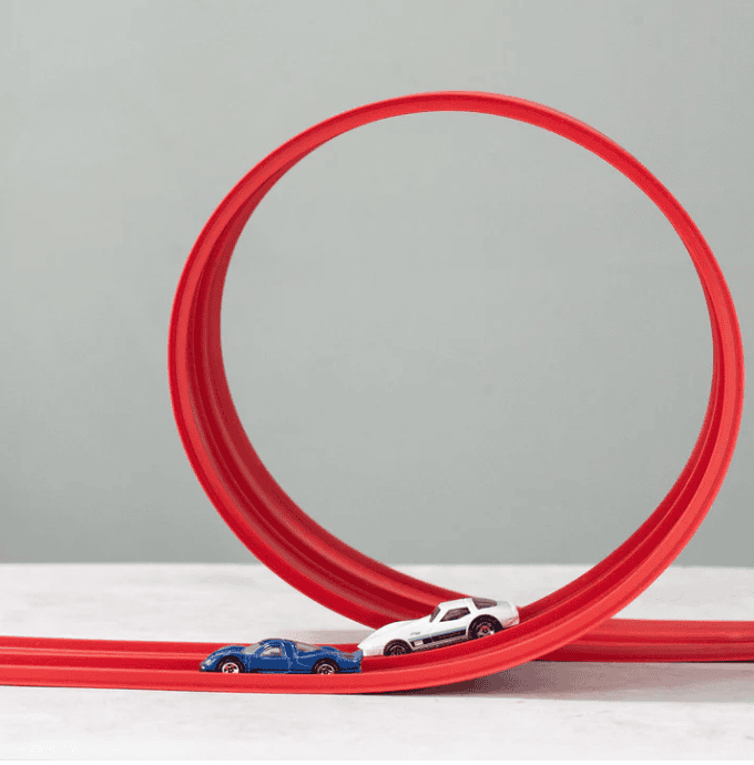 Flexible Race Track with Vehicles – Zoomzy