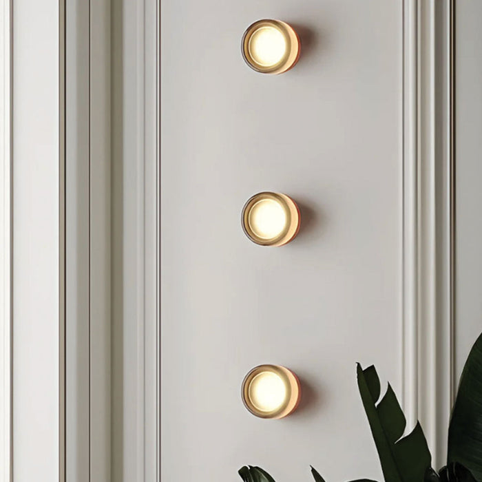 LumoCurve - Modern Wall Lamp with Soft Light