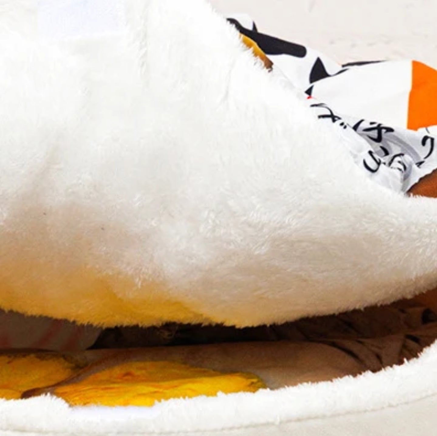 Cosy Ramen Cat Bed - A Comfortable Dream for Your Cat