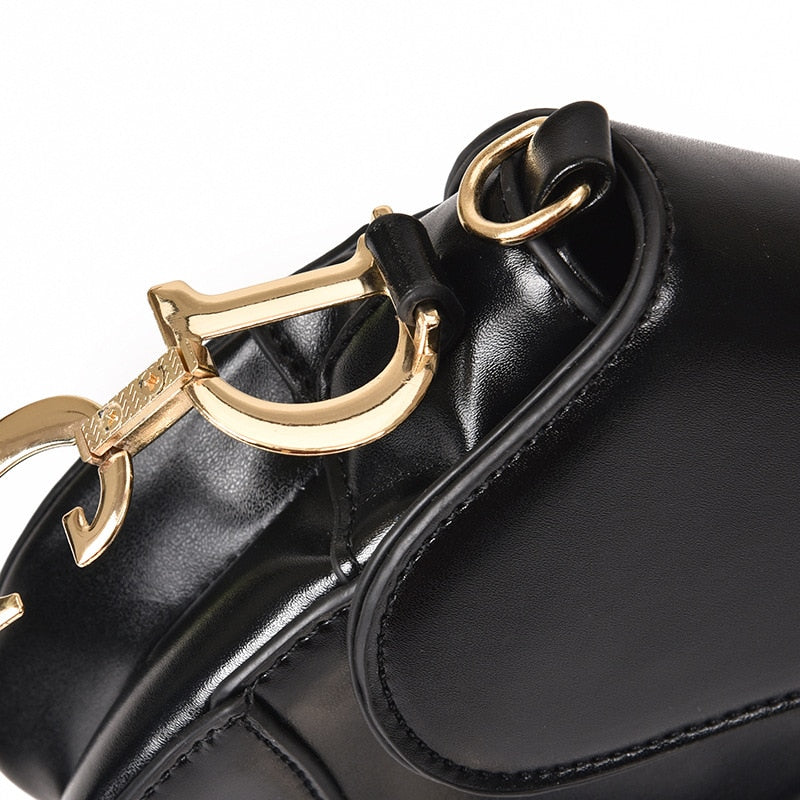 Sandsberg - luxurious women's shoulder bag - exclusive PU leather saddle bag