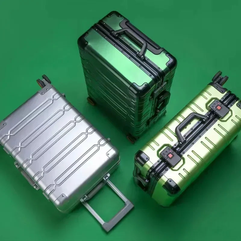 Aluminium-Magnesium Suitcase – Vienna Voyager