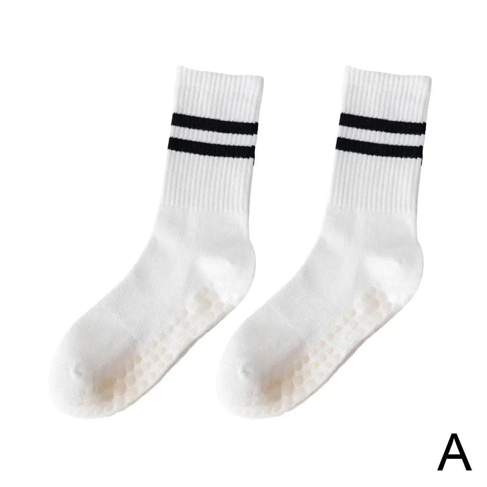 Anti-Slip Mid-Tube Sports Socks for Fitness and Yoga - GripFit