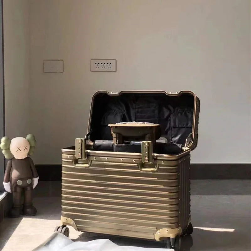 Aluminium-Magnesium Hard Shell Suitcase – Monaco