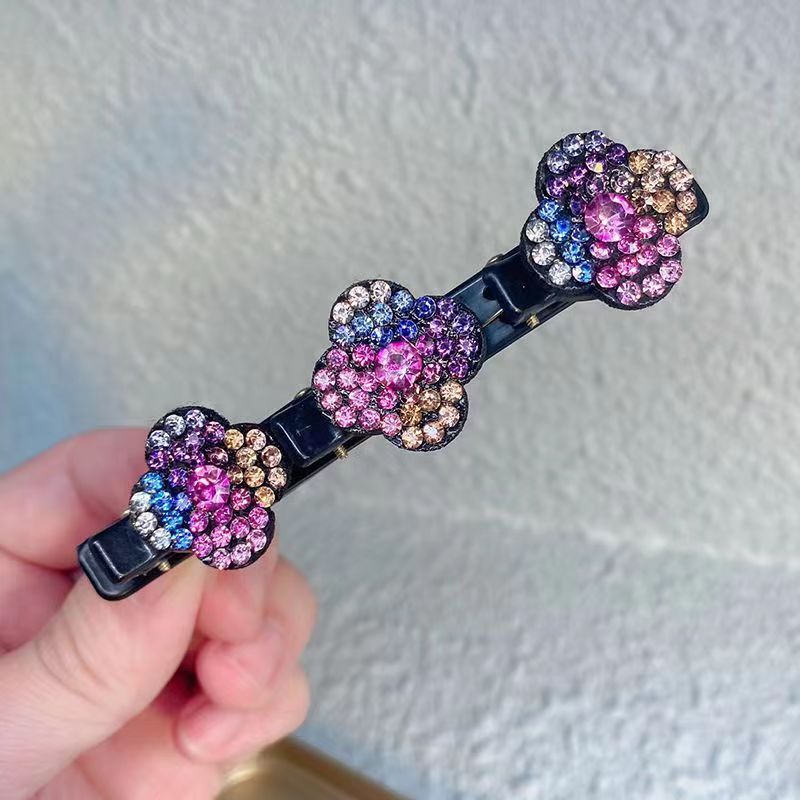 Elina's Glamour Hair Clips – Elegant and Refined