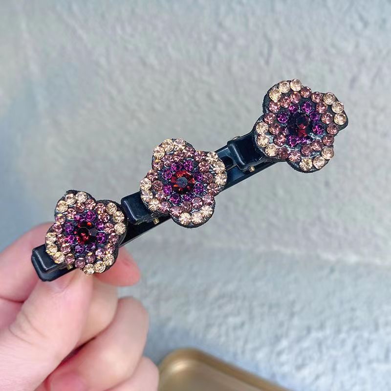 Elina's Glamour Hair Clips – Elegant and Refined