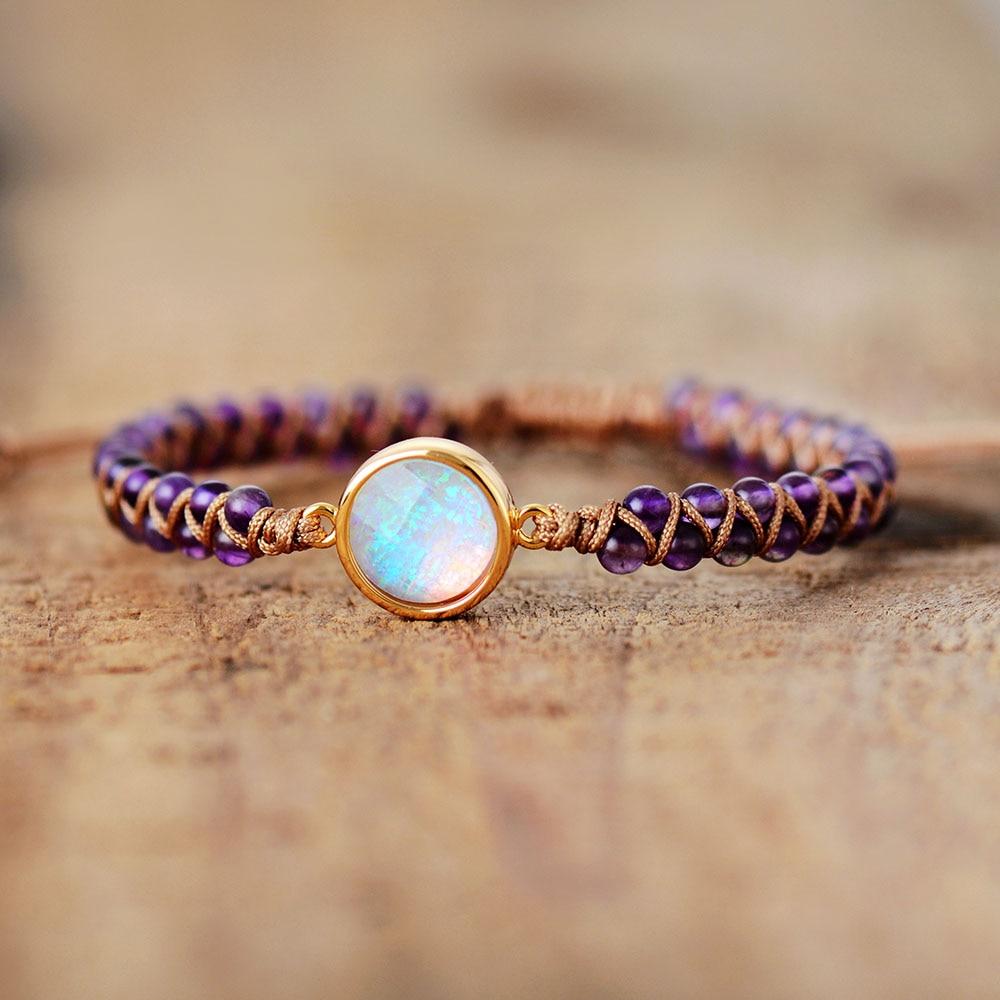 AuraStone Amethyst Bracelet – Healing Energy in a Stylish Purple Accessory
